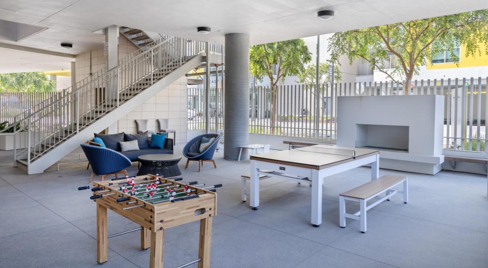 Hôtel capsule Mid-city With Pool Gym Parking *